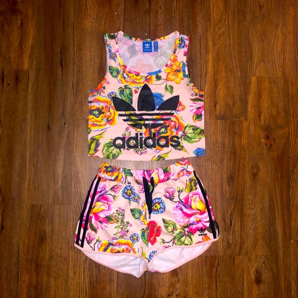 Adidas Floralita Tank and Shorts XS Bundle Set - Picture 1 of 13